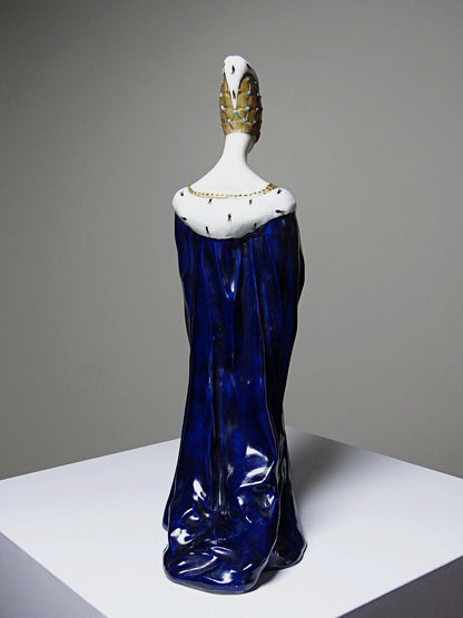 Vintage Porzellanfigurine Liseuse von J. Vesques blau Hermelin