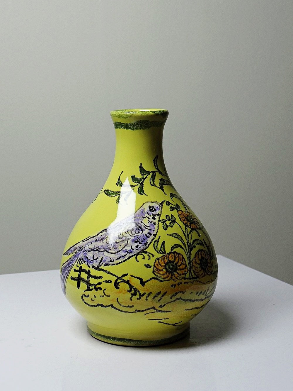Vintage Vase von Henri Siffre für Montpellier, Vogel-Dekor, gelb-lila-orange-grün-schwarz