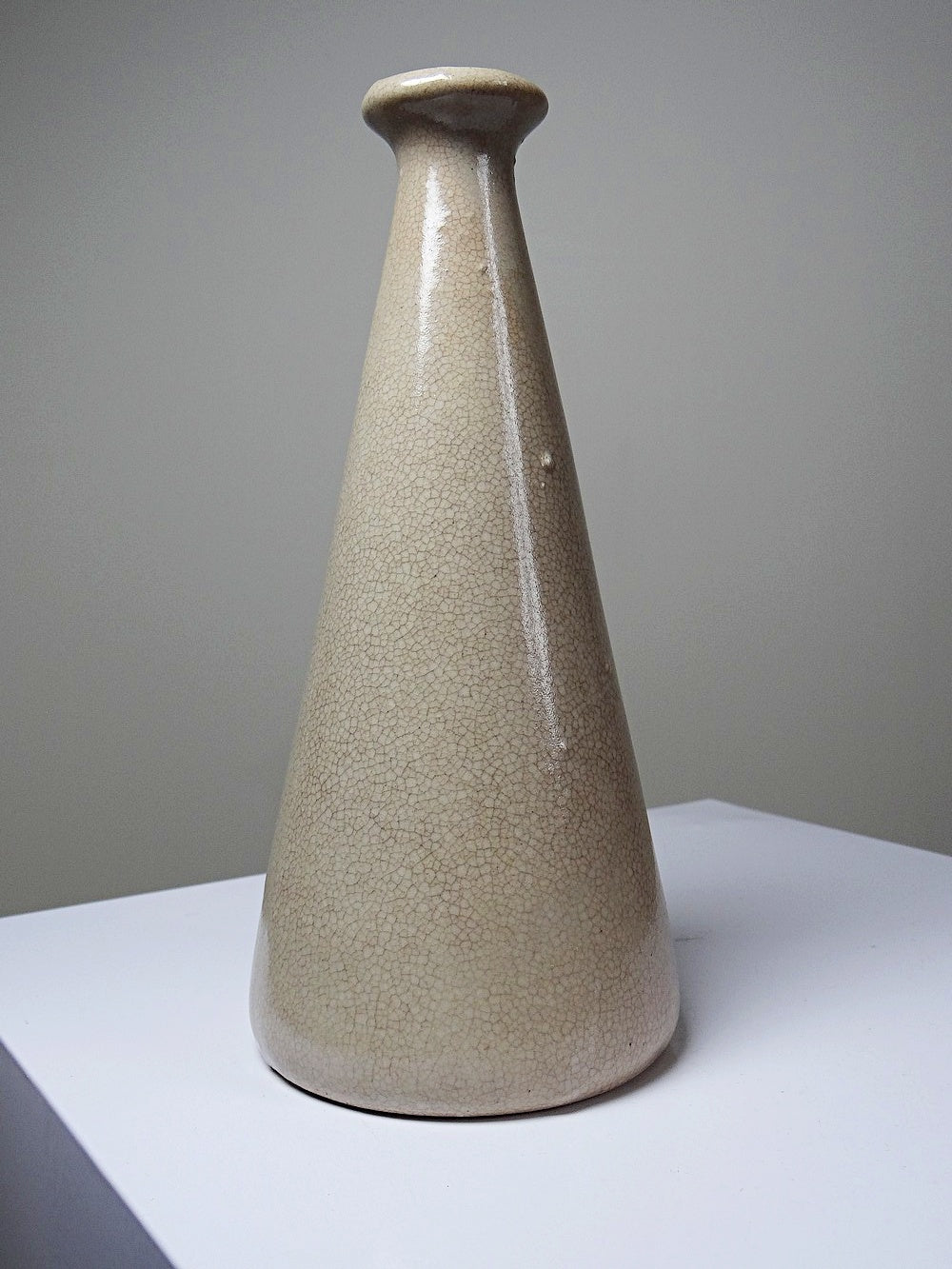 Vintage Art Déco Vase aus beigem Craquelé-Steingut, ca. 1930-1950