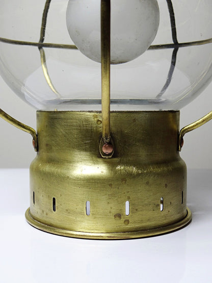 Vintage Marine-Laterne aus Glas und Messing, antik, muss neu verkabelt werden