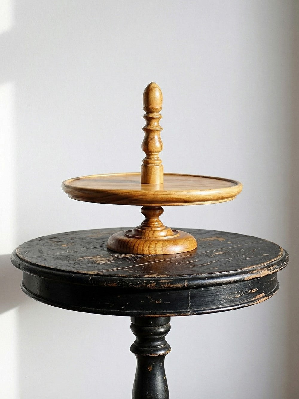 Vintage Servierständer aus Kiefernholz, gedrechselt, lackiert, Braun