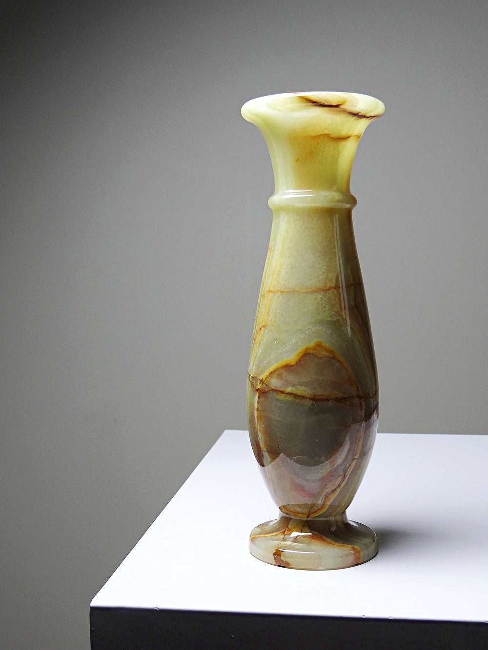 Vintage Vase aus grün gestreiftem Onyx Italien grün beige rost