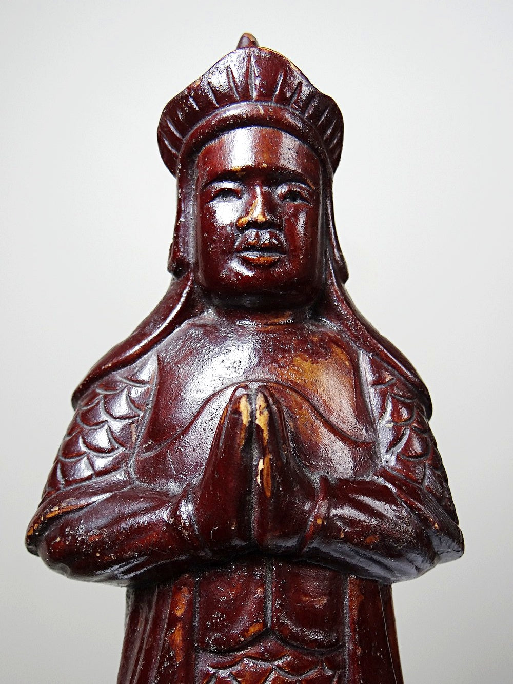 Vintage Statuette asiatische Volkskunst aus geschnitztem Massivholz