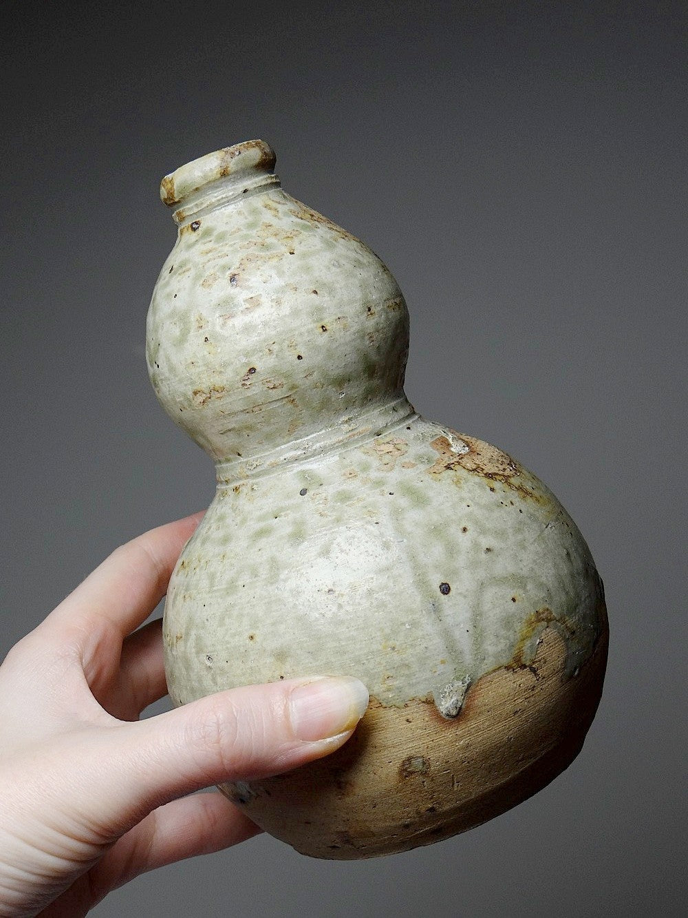Vintage Servieraccessoire Sakeflasche japanische Iga-Keramik doppelt, orange, blassgrün, graugrün