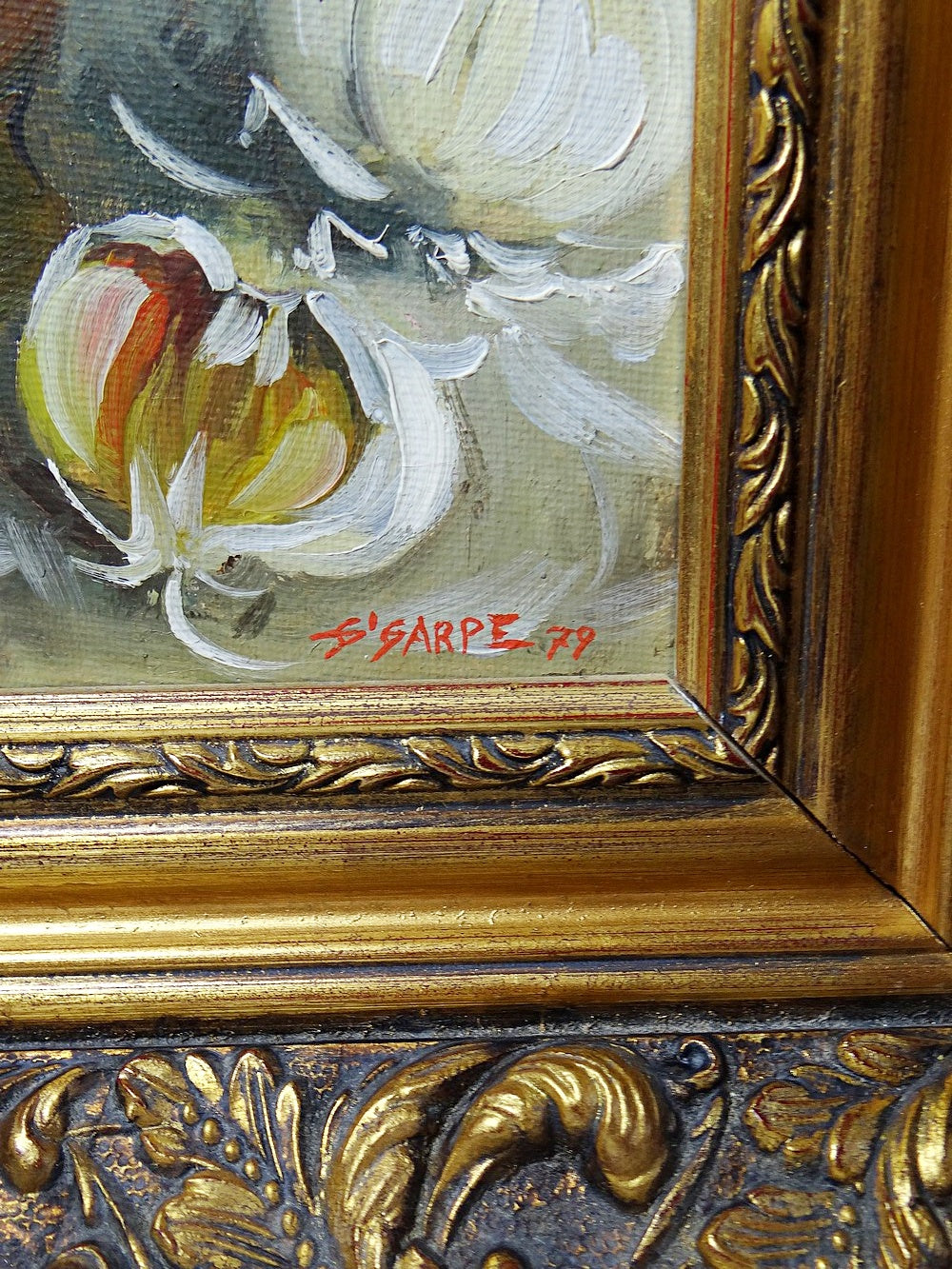 Vintage Stillleben „Still life with garlic, egg and mortar“ von Sarpe für BraunDekoration