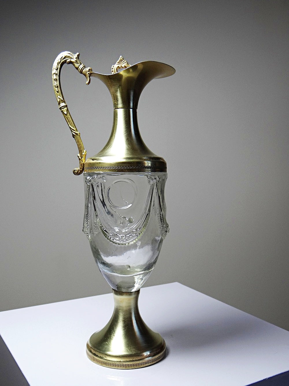 Vintage Karaffe von Ferri-80 für Italien Glas und Messing