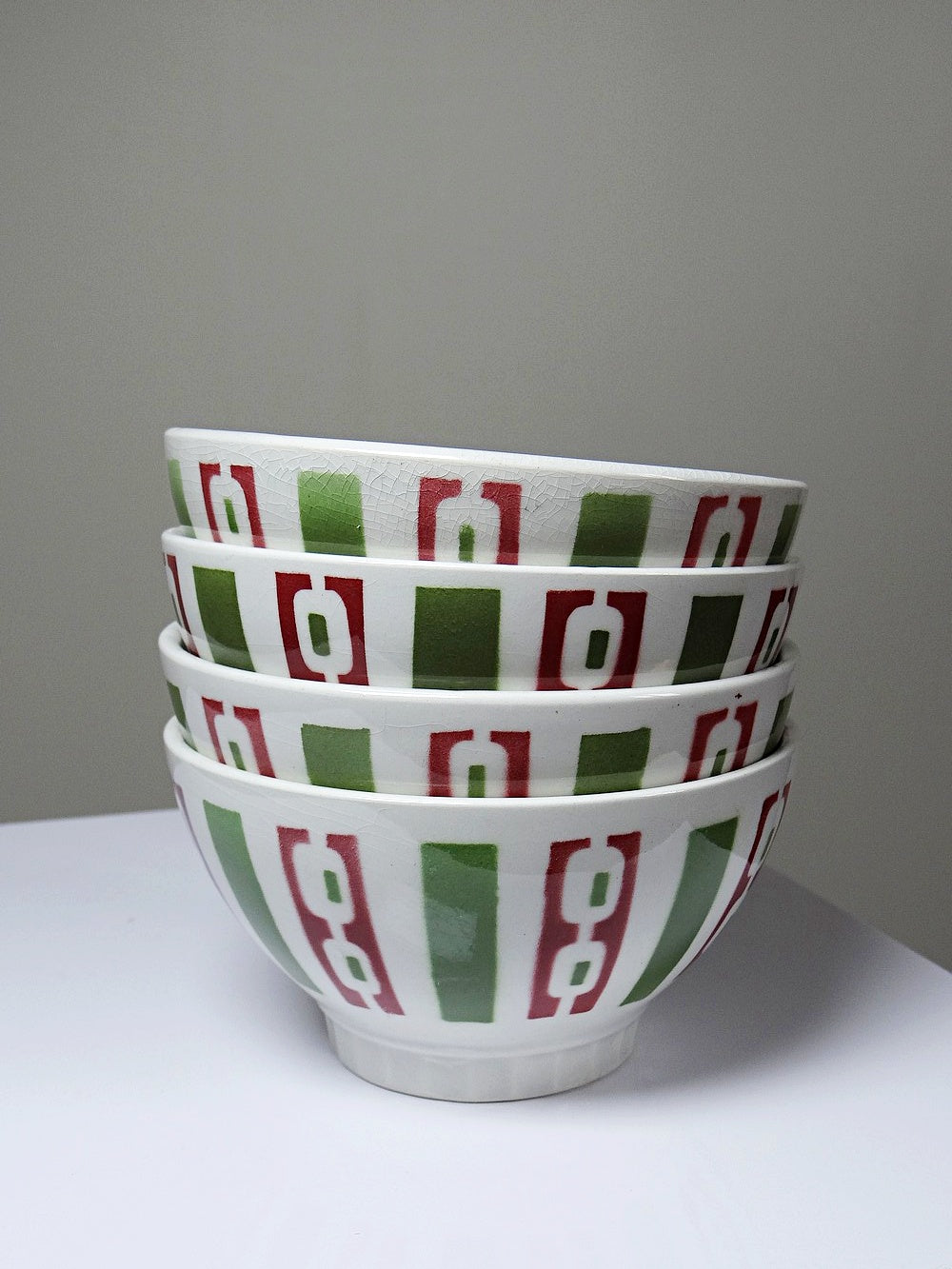 Set von 4 Vintage Kaffeeschale Badonviller Art Déco Dekor