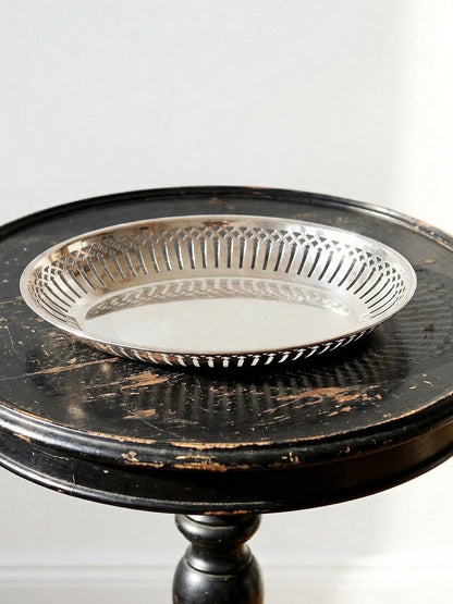 Vintage Brotkorb oval aus Metall versilbert, durchbrochen, 1950er-1970er