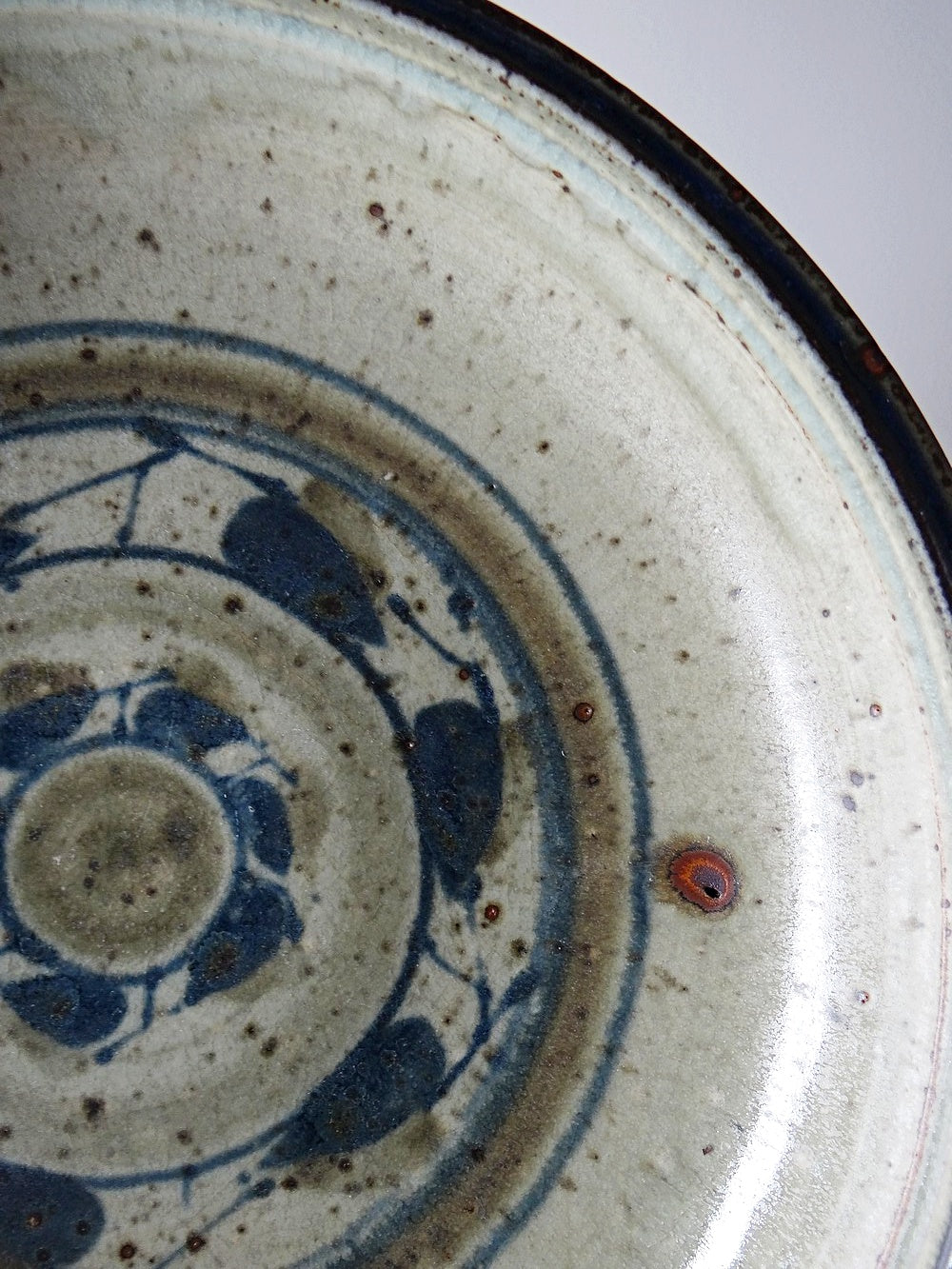 Vintage Schale mit Pyritglasur grau-grün blau Vintagegrau-grün blau pyrit Grès Pyritglasur