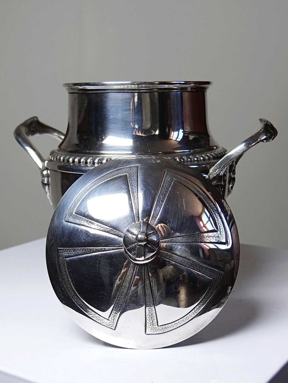 Vintage Zuckerdose SilberServieraccessoire mit Deckel und 2 Griffen, Frankreich 1880-1930