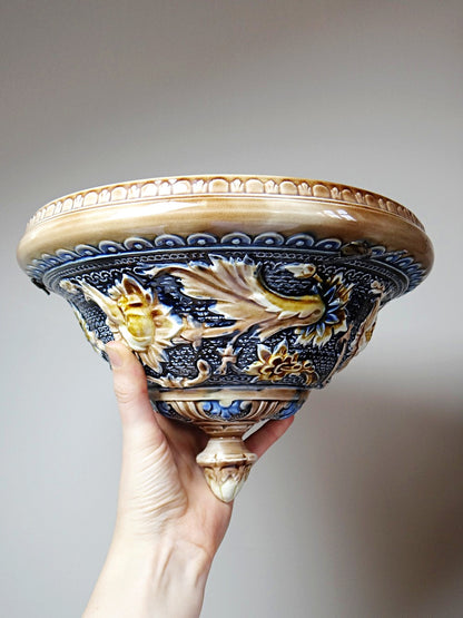 Vintage Hängepflanzer Art Nouveau barbotine beige von Unbekanntes für Unbekanntes J Marke