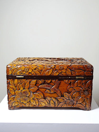 Vintage Schatulle Holzschnitzerei Asien