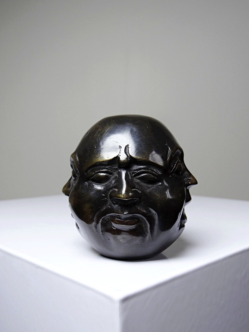 Vintage Buddha Kopf viergesichtig aus patiniertem Messing dunkelbraun gold Asien