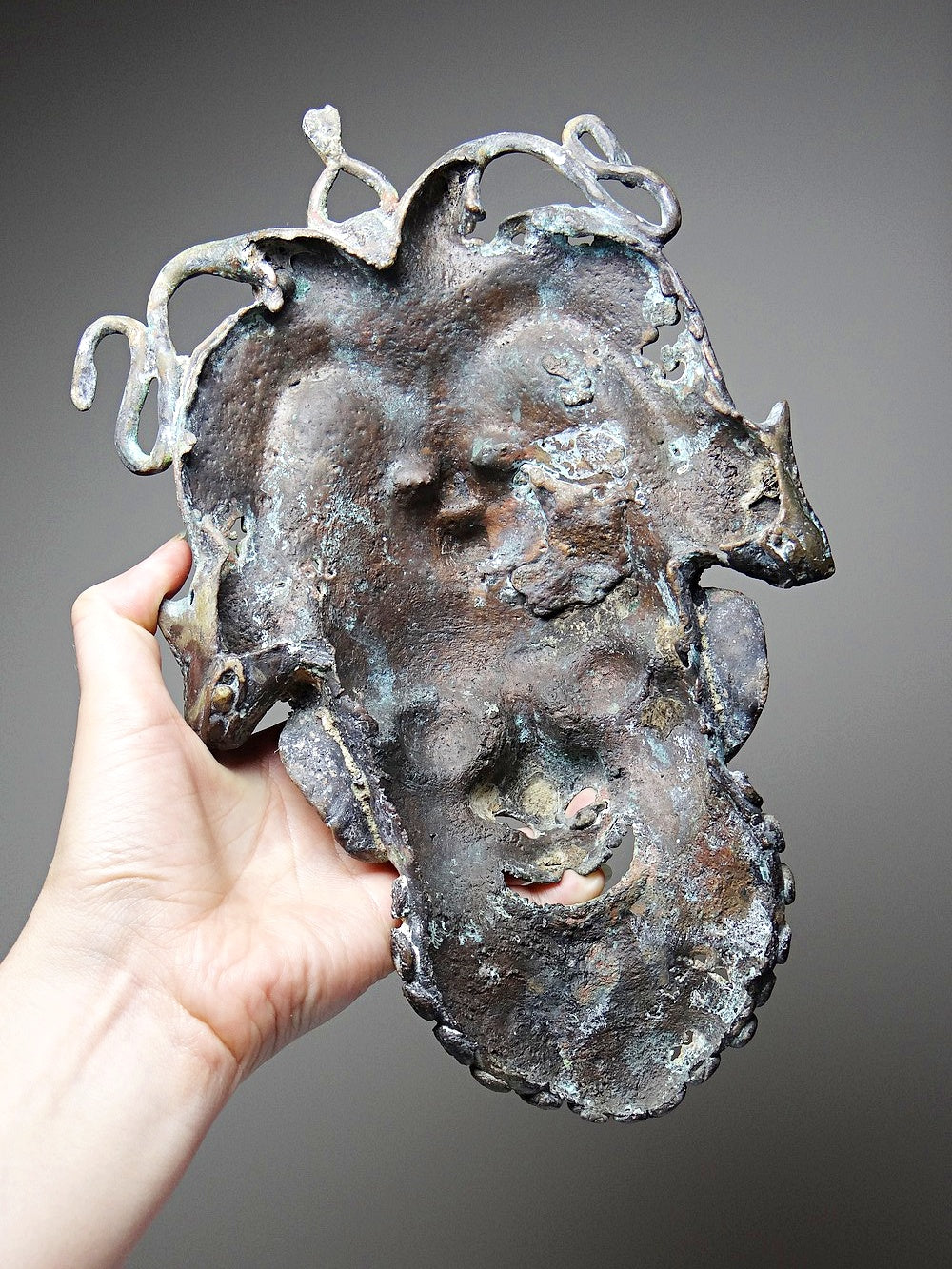 Vintage Maske Bamoun für BraunDekoration Afrikanische Bronze-Maske aus Kamerun
