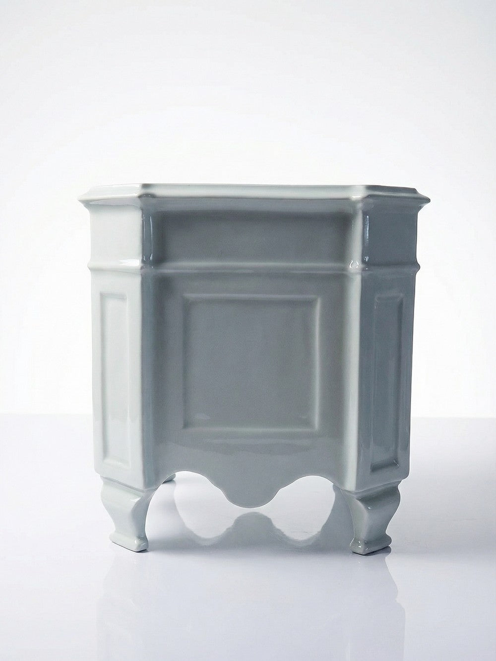 Vintage Übertopf von Limoges Gründekoration für Limoges celadon quadratisch mit Füßen