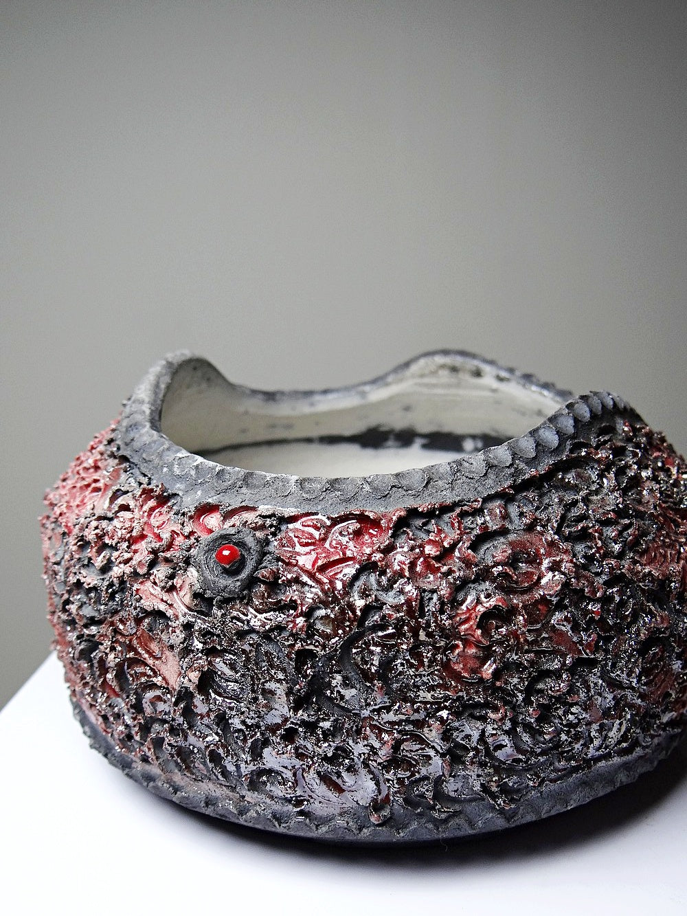 Vintage Schmuckdose RotKunst raku rot grau 2000er