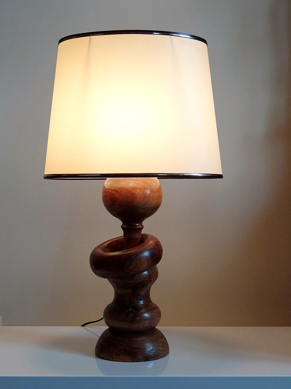 Vintage Tischlampe Holzring beige creme gold braun schwarz