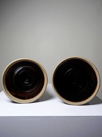 Vintage Servieraccessoire Set von 2 Steinguttopf von Studio Poterie braun-grün-schwarz-kupferfarben