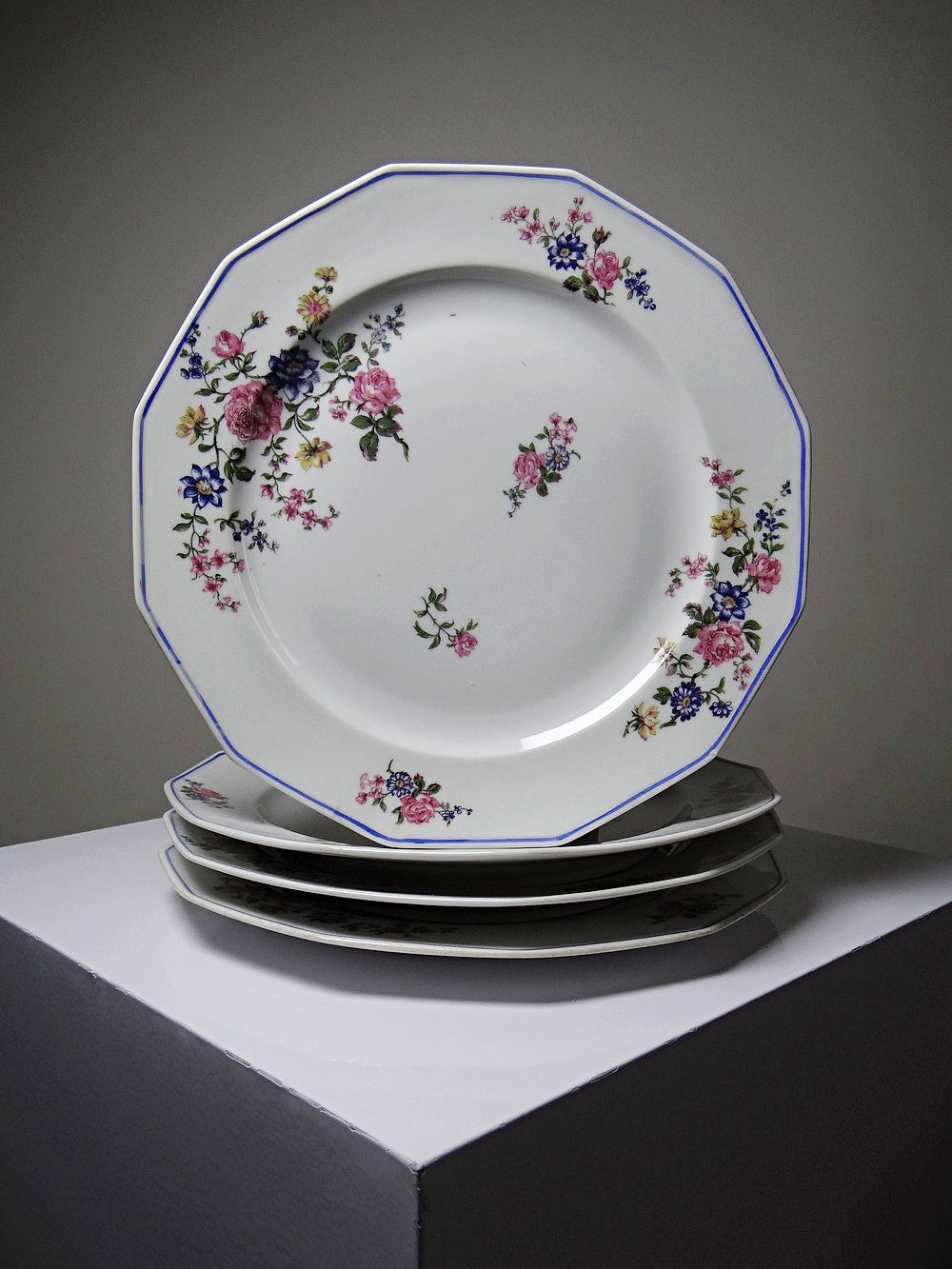 Vintage Teller Set von 4 von Bernardaud für Bernardaud Limoges floral