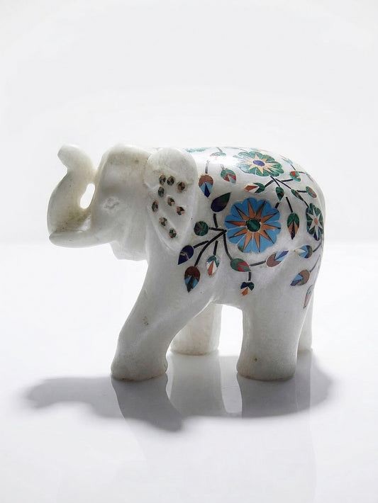 Vintage Deko Elefant aus Alabaster mit Steineinlagen, indisches Kunsthandwerk, Weiß