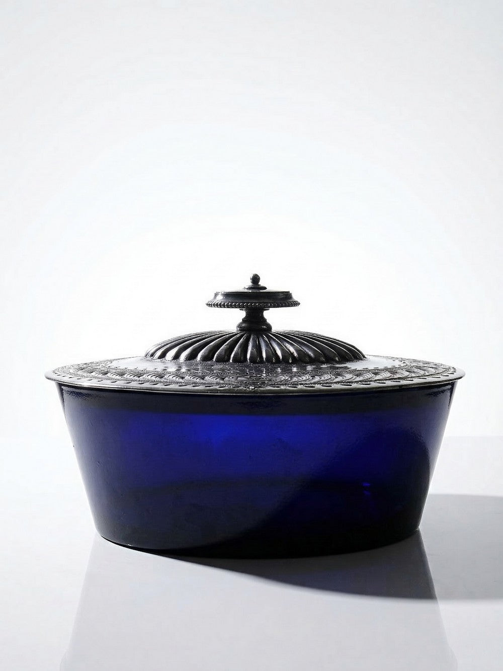 Vintage Servieraccessoire Bonbonnière von George T. und Co Blau