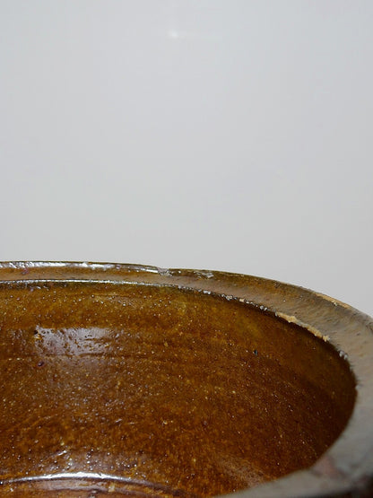 Vintage Servieraccessoire Puisaye Steinguttopf mit Henkeln gelb braun