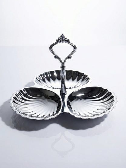 Vintage Servieraccessoire mit 3 Schälchen aus versilbertem Metall, Muscheldekor