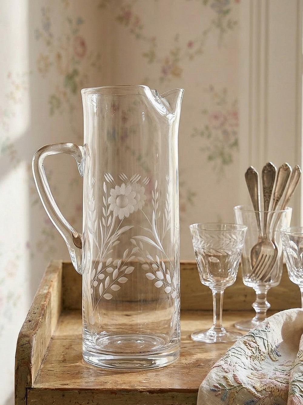 Vintage Krug aus Kristallglas floral durchsichtig farblos Geschirr