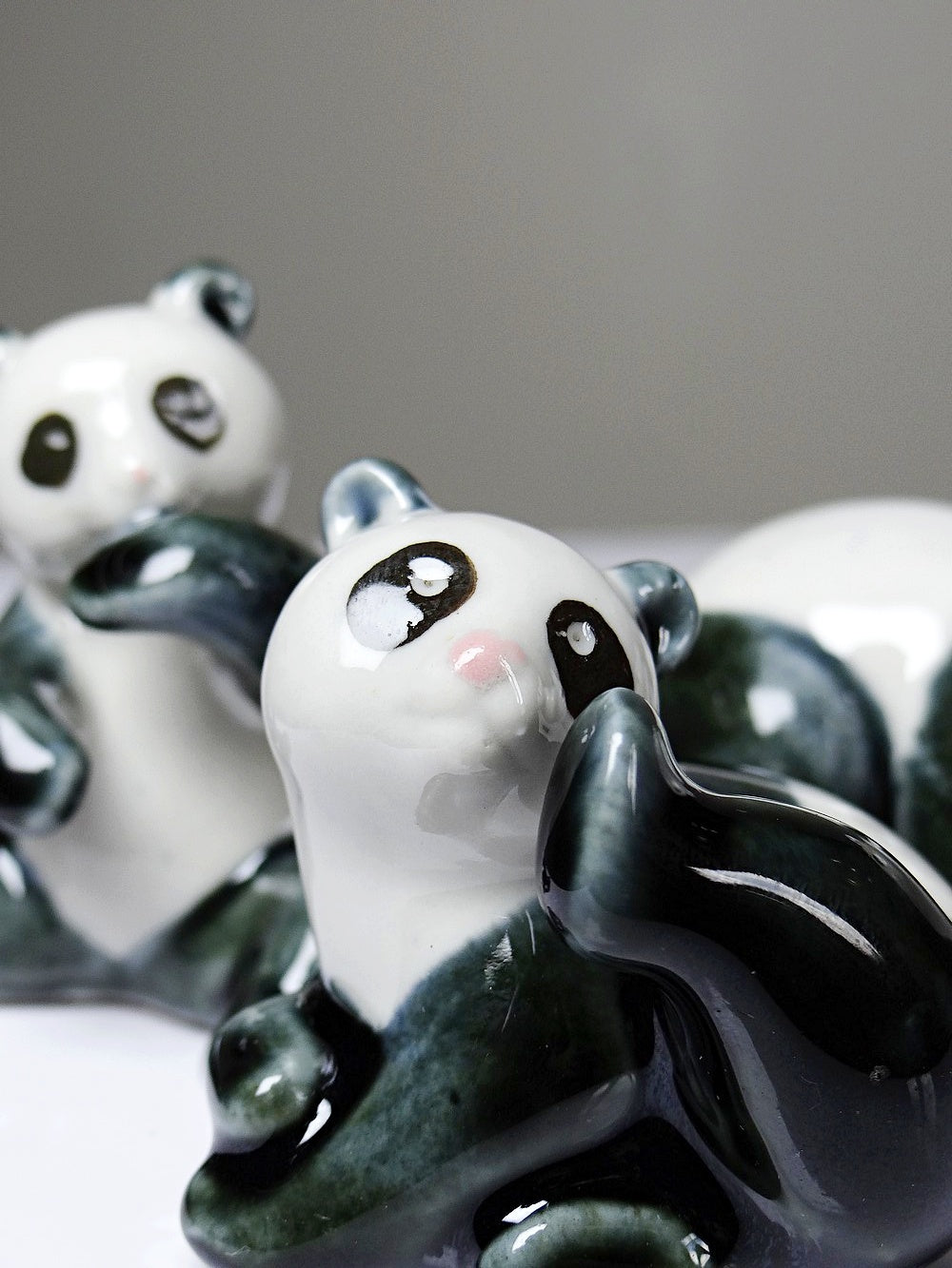 Vintage Porzellan Panda Figurine Set von 3 China Stempel handbemalt 1980er-90er