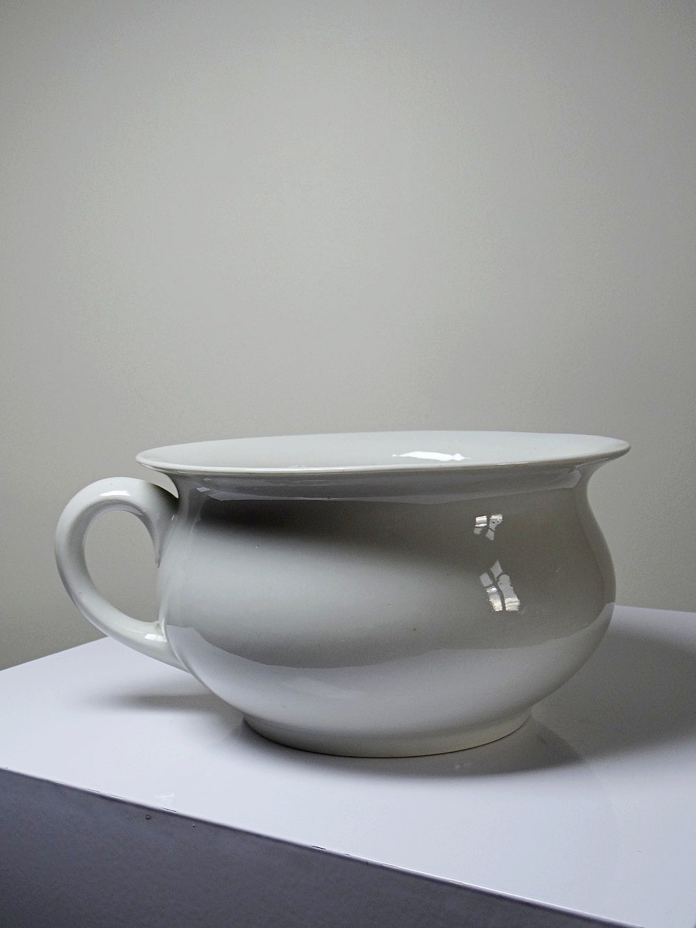 Vintage Nachttopf "Limoges France" aus weißem Limoges-Porzellan