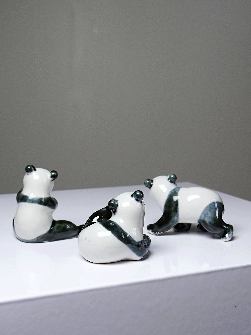 Vintage Porzellan Panda Figurine Set von 3 China Stempel handbemalt 1980er-90er