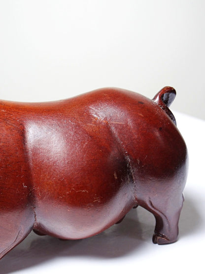Vintage Schwein Skulptur aus gebeiztem Holz, asiatische Handwerkskunst