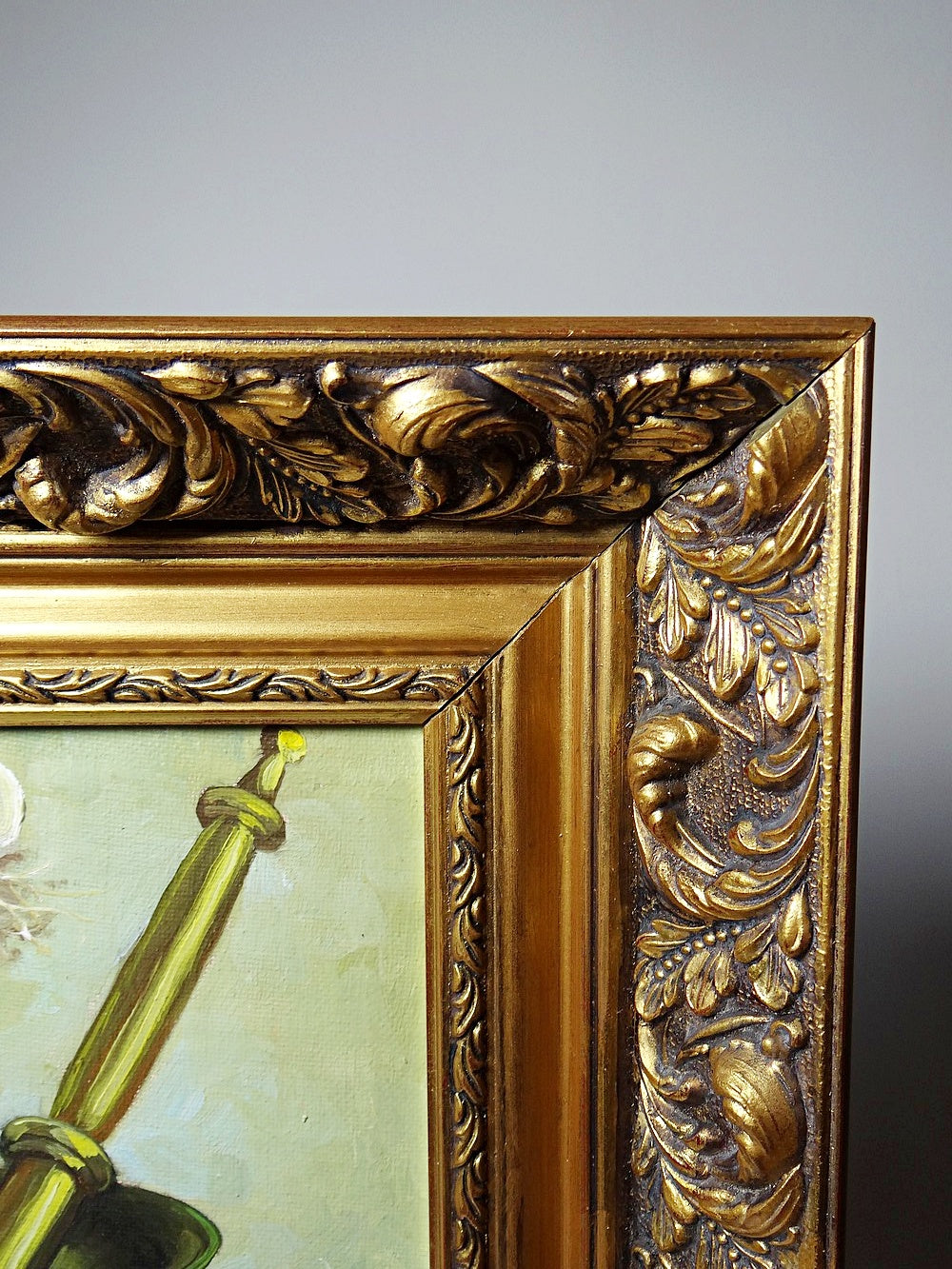 Vintage Stillleben „Still life with garlic, egg and mortar“ von Sarpe für BraunDekoration