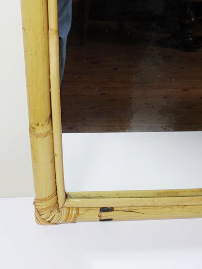 Vintage Wandspiegel mit Bogenform aus Bambus, Riviera Stil