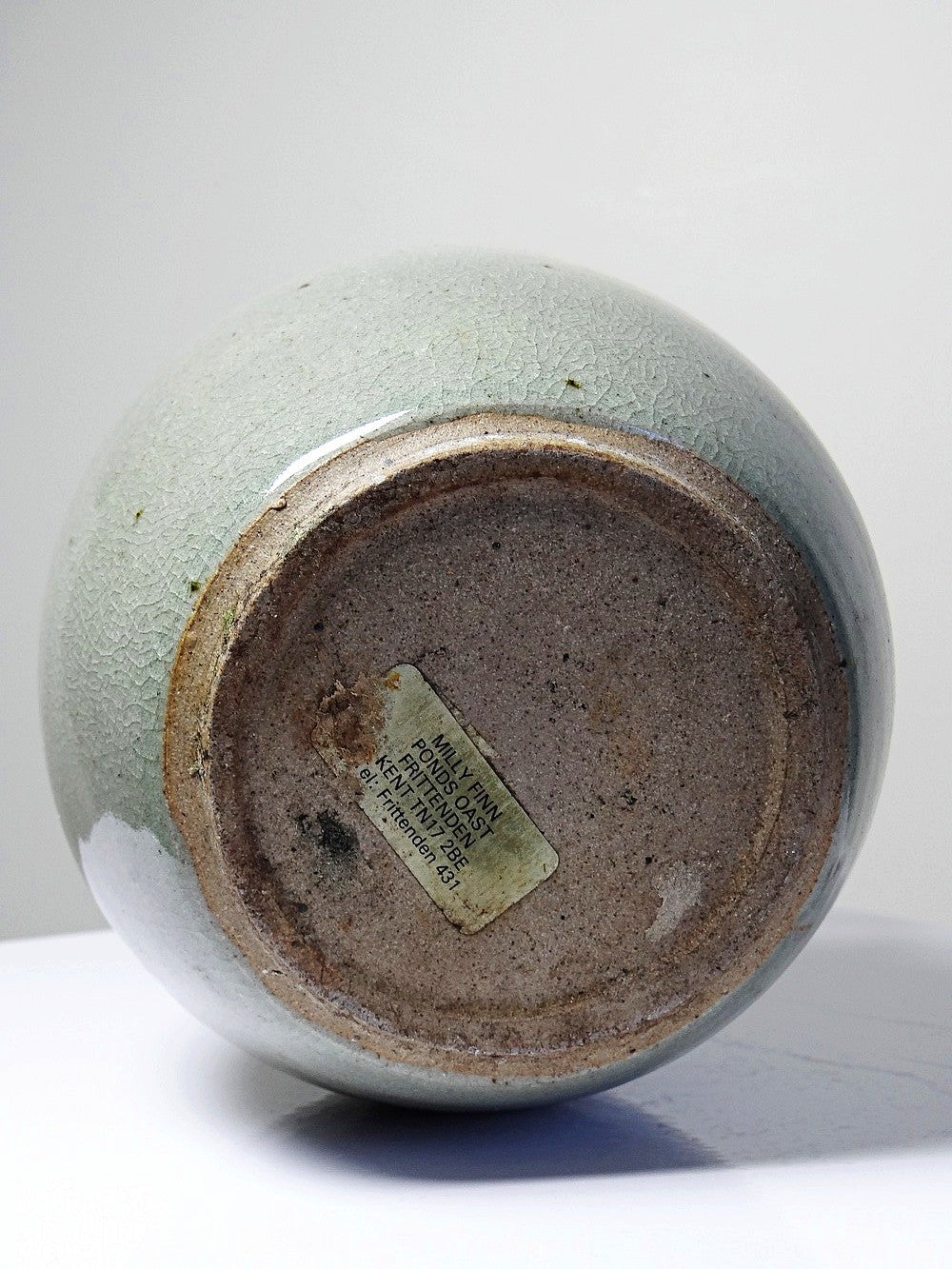 Vintage Vase von Milly Finn für Studio Pottery UK grau