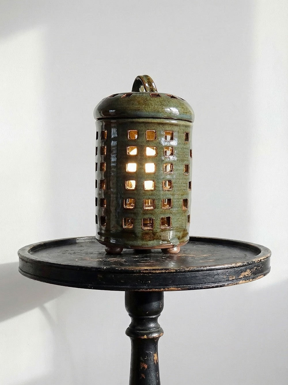 Vintage Tischlampe "Immeuble" signiert RotVintageLampe
