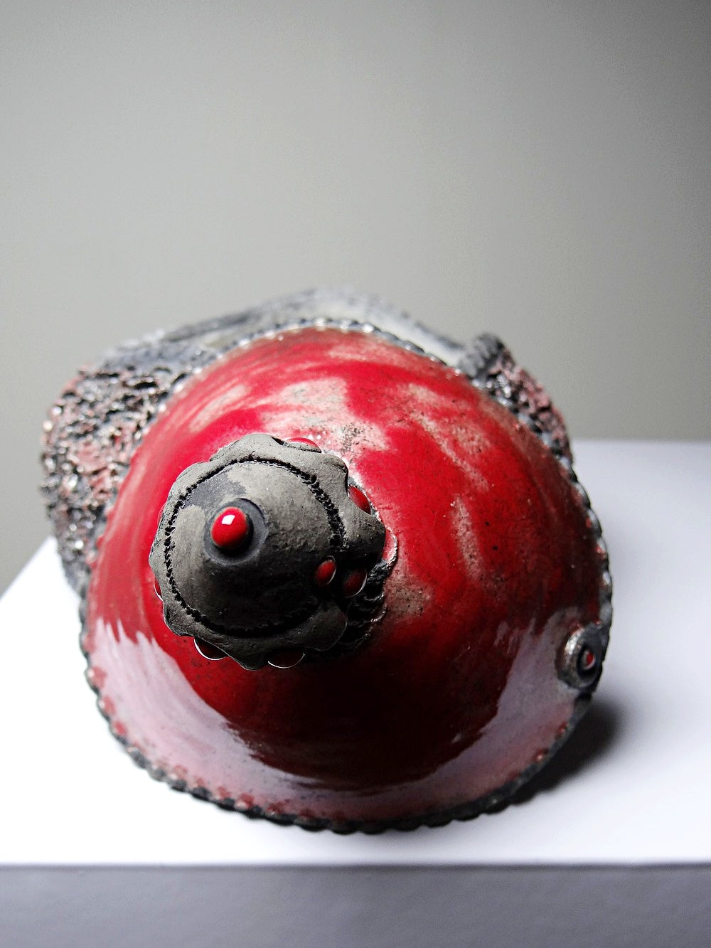 Vintage Schmuckdose RotKunst raku rot grau 2000er