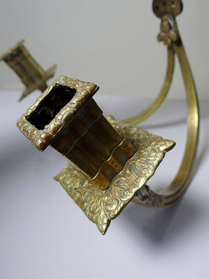 Vintage Wandkerzenhalter "à la financière" 2-flammig aus vergoldeter Bronze