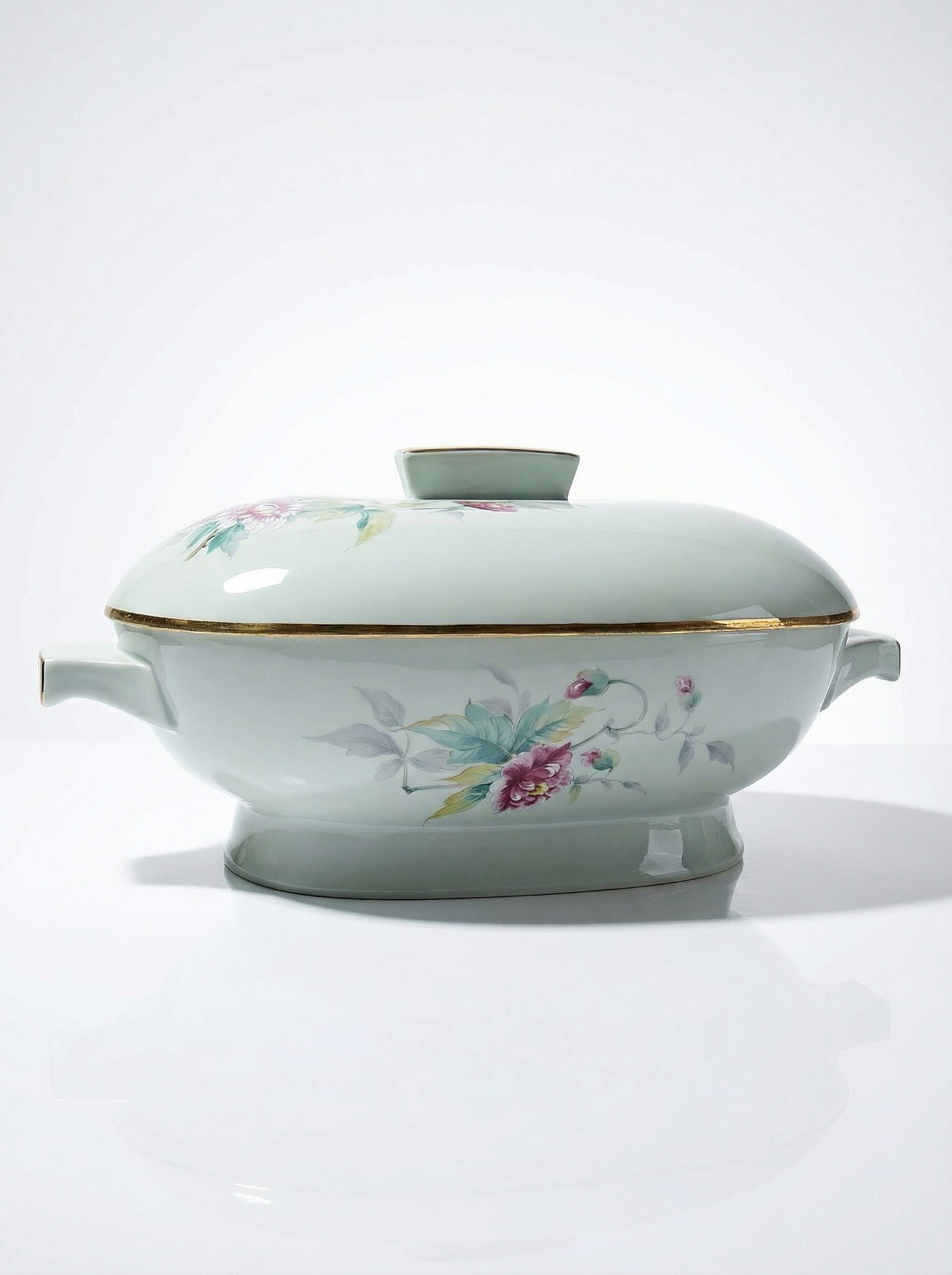 Vintage Terrine Orient von Limoges France Céladon Porzellan mit floralem Dekor, Goldrand