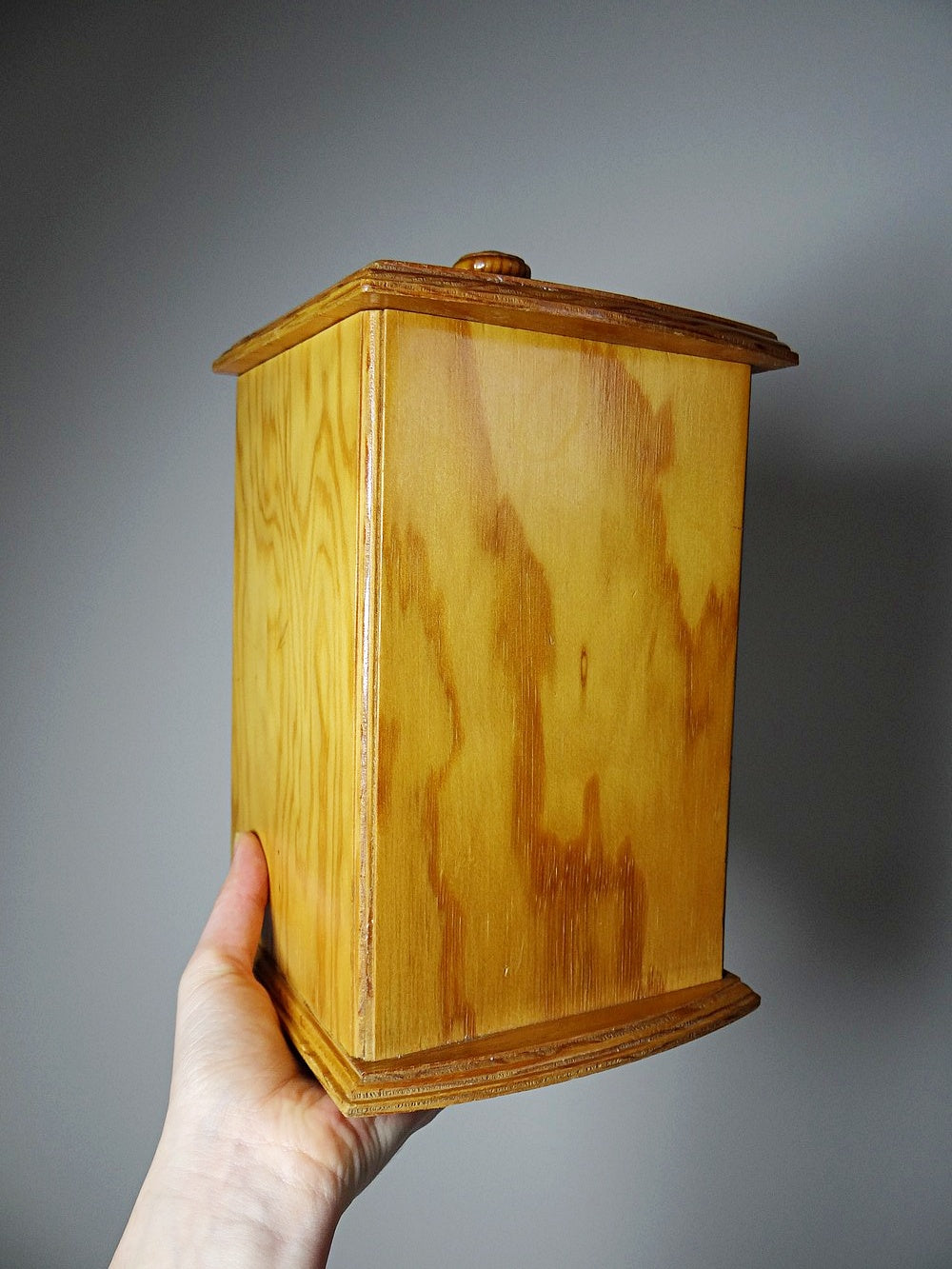 Vintage Brotkasten beige
