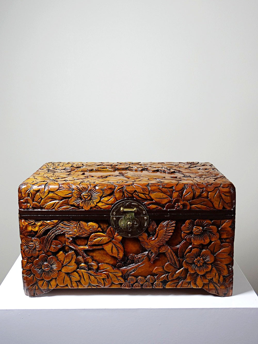 Vintage Schatulle Holzschnitzerei Asien