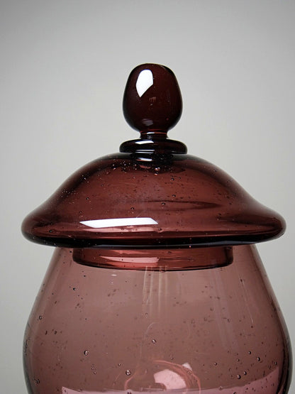 Vintage Bonbonniere im Biot-Stil in Pflaumenviolett Glas mit Blasen