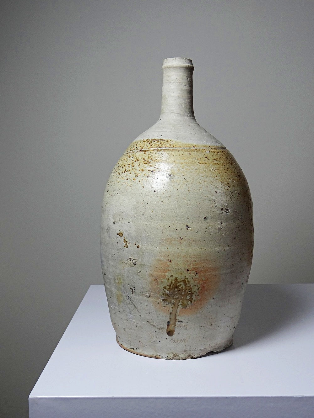 Vintage Steingut Korbflasche aus Puisaye mit Aschelasur