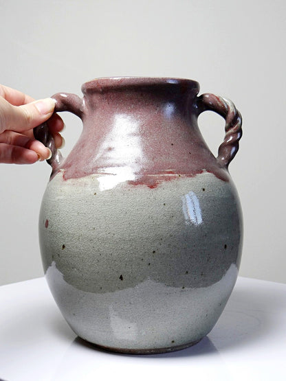 Vintage Vase von Milly Finn für Studio Pottery UK grau