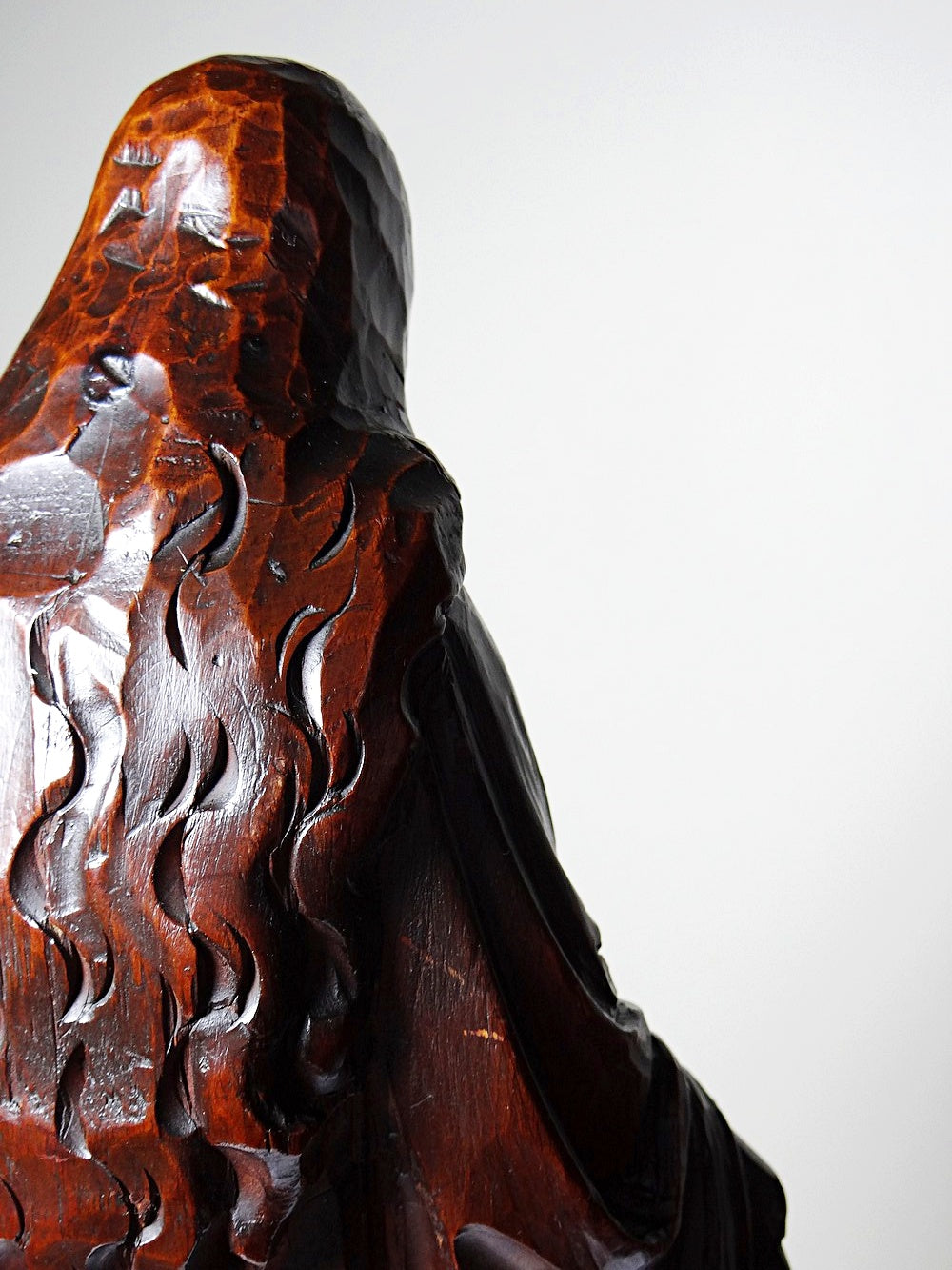Vintage Skulptur Immaculée Conception Holz geschnitzt Unbefleckte Empfängnis Braun Bordeaux