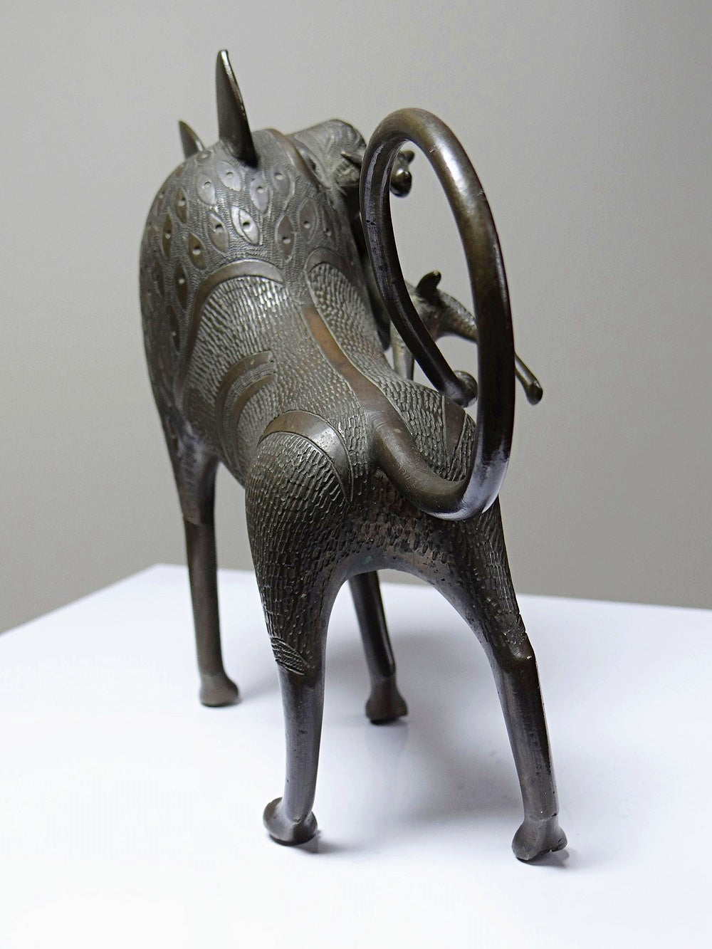 Vintage Bronzefigur Löwe oder Hyäne aus Benin Dahomey Cotonou BraunKunst