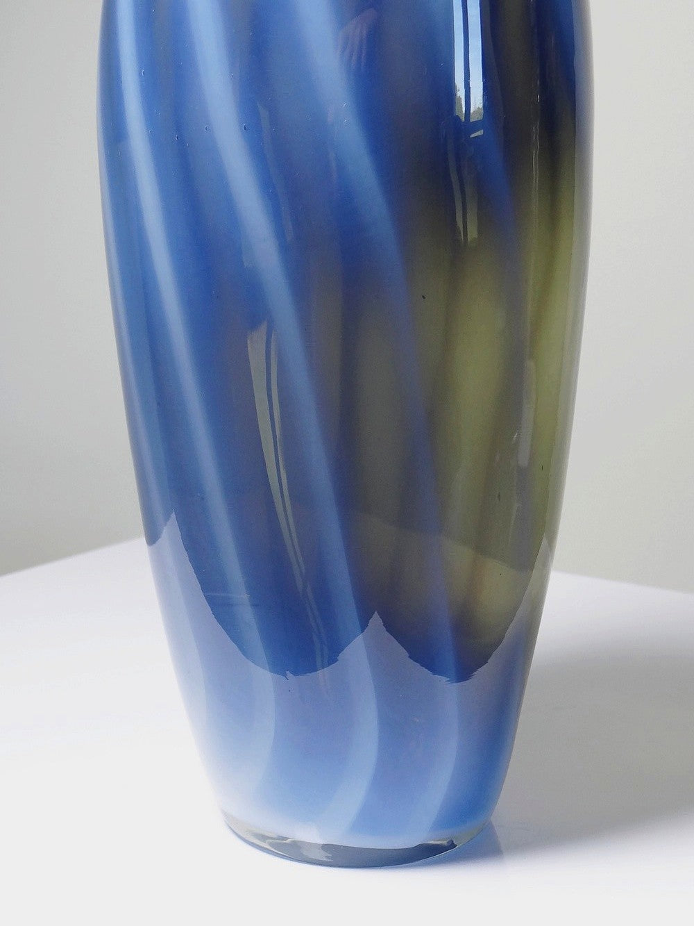 Vintage Vase von Fratelli Toso für Murano blau opalines Rauchglas