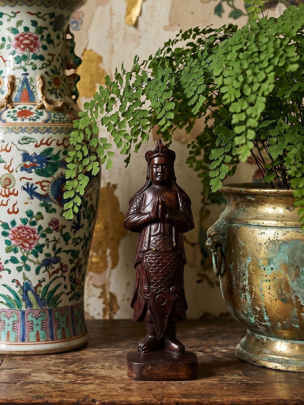 Vintage Statuette asiatische Volkskunst aus geschnitztem Massivholz