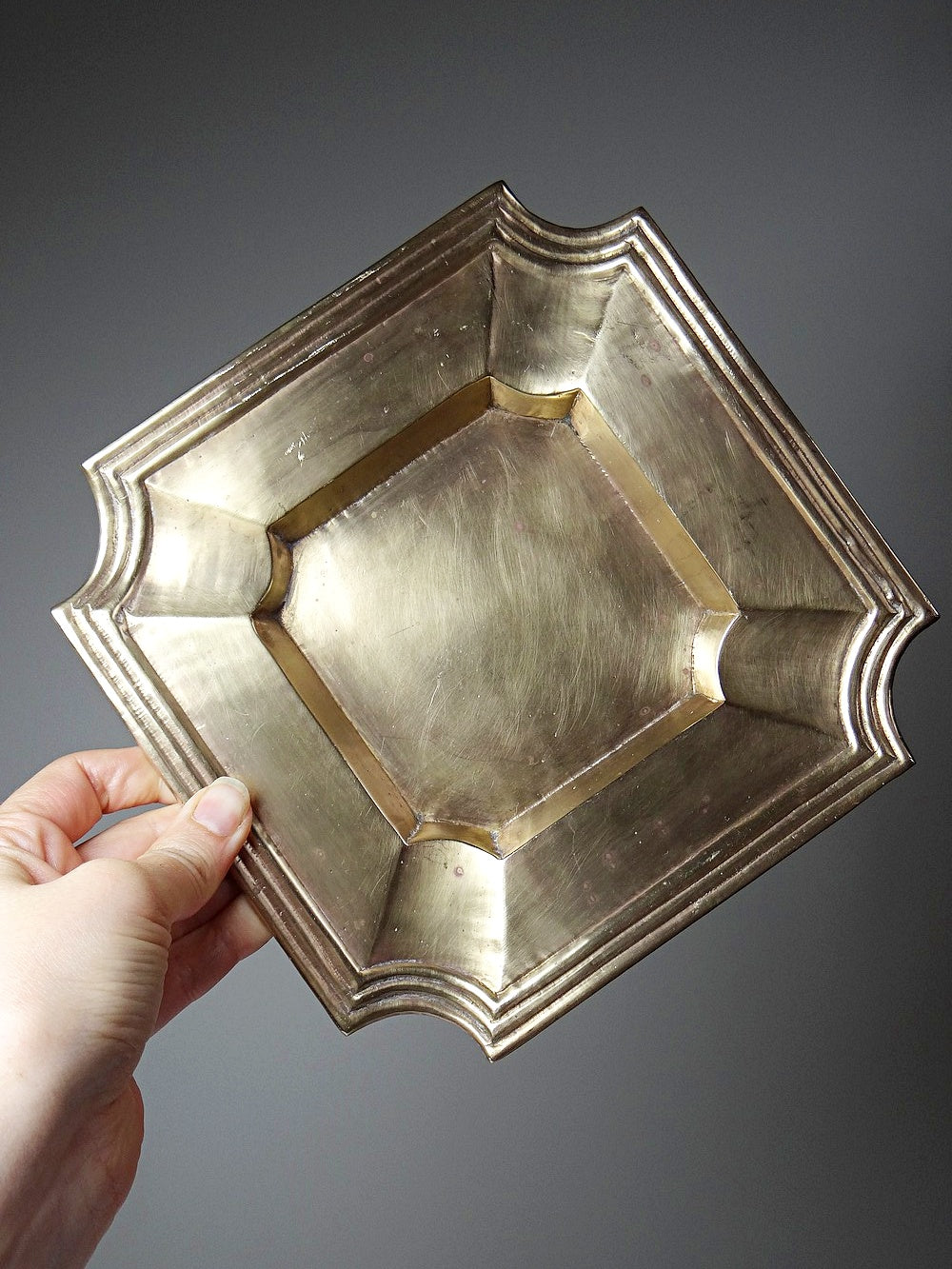 Vintage Art déco Leerschale oder Aschenbecher aus Messing, geometrisch, 1930er-1940er