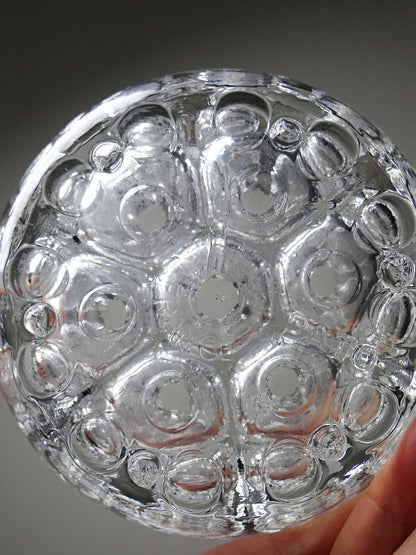 Vintage Blumenigel Globe aus Pressglas Reims 19 Löcher Made in France Dato